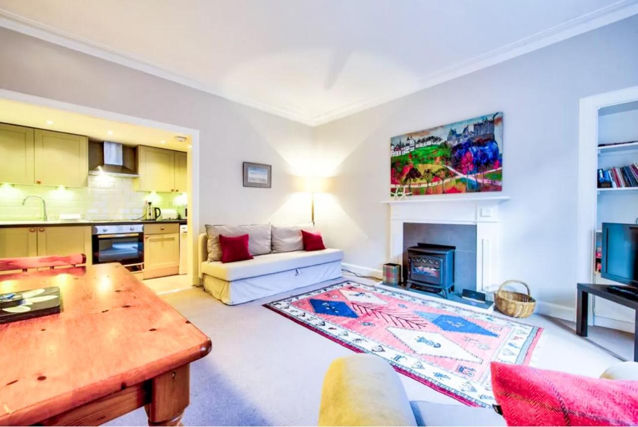 Unique Seaside Apartment, Central Норт Беруик Екстериор снимка
